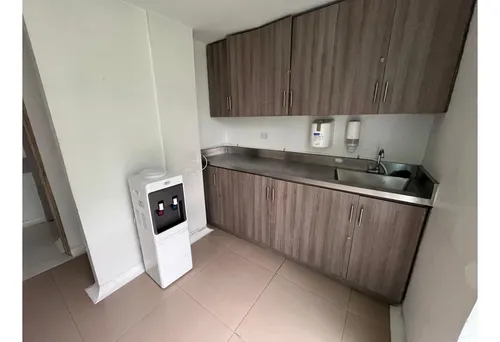 60m2 Oficina En Envigado