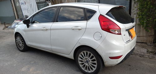 Ford Fiesta 2014 1.6 16v Titanium Flex 5p