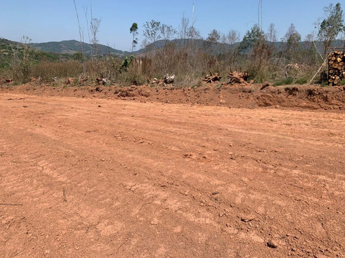 Imagem 1 de 26 de Sb- Vende-se Terreno! 600 M² Em Nazare