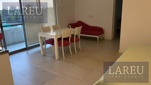 Departamento De 2 Ambientes En Venta - Condominio Civis