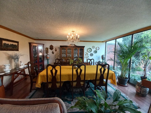 Linda Casa En Jardines De La Florida !!!!!!
