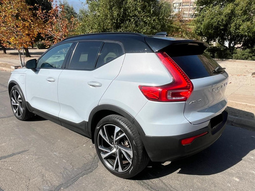 Volvo XC40 1.5 T5 PHEV R-Design Recharge Auto