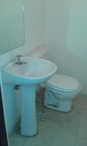 Imagen 10 de 10 de En Venta. Local Centro Comercial Irigoin 1900