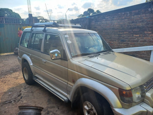 Mitsubishi Montero 3.0 V43 Wagon