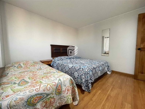 Departamento En Venta De 4 Dorm., Av. Del Mar, En La Serena