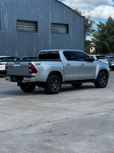 Toyota Hilux 2.8 Cd Srv 204cv 4x4 At Blindado Rb3 360* Armor