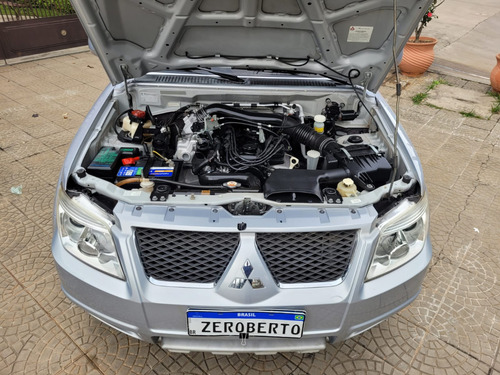 Mitsubishi Pajero TR4 2.0 4X2 16V 140CV FLEX 4P AUTOMÁTICO