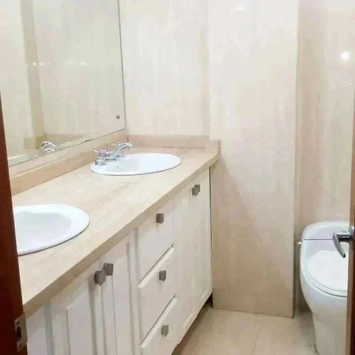 Imagen 7 de 9 de Alquila Th Conj. Resd. Costa Dorada 175m² - Puerto La Cruz