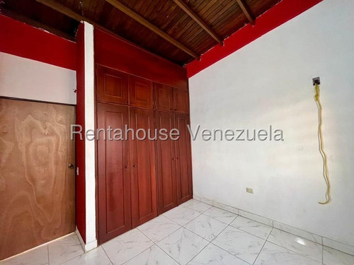 Marianny Gonzalez, En Venta Casa Duplex Con Piscina La Morenera Cabudare