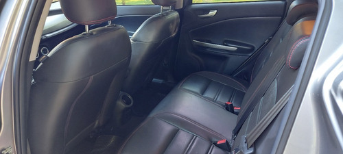 Alfa Romeo Giulietta 1.4 Progression 170cv Tct 2012