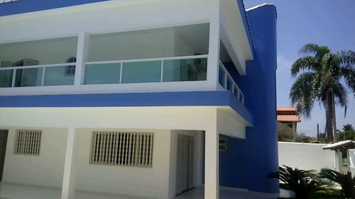 Casa Com Piscina Aquecida,spar Com Hidro Massagem Externo