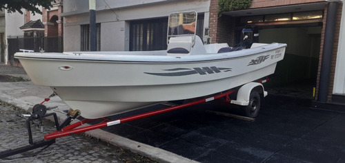 Imagen 2 de 14 de Traker Virgin Marine 520 Mercury 4 Tiempos