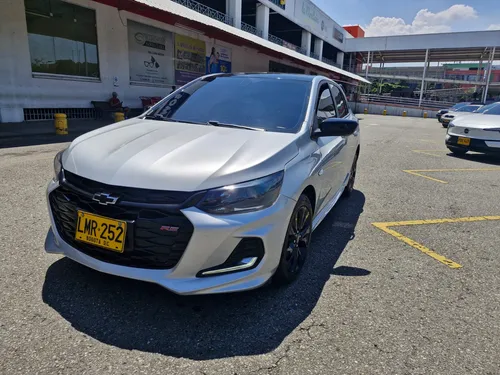 Chevrolet Onix Rs Mt 1000cc 5p T 6ab Abs