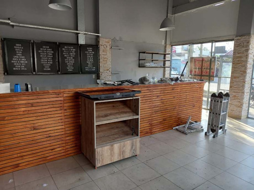 Imagen 6 de 12 de Local En Alquiler En Lomas Del Mirador