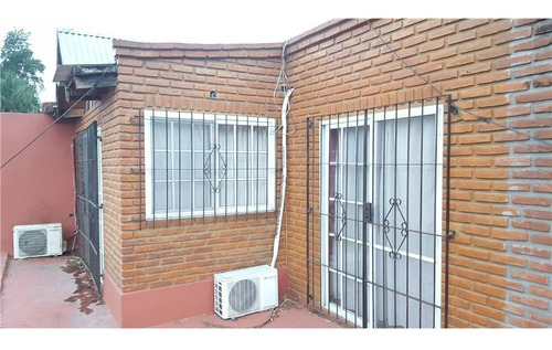 Imagen 5 de 13 de Casa En Moreno Venta, A Mts Del Acceso.