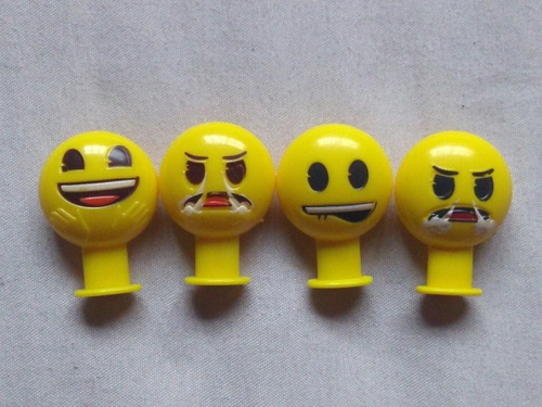 Set 4 Muñecos Emoji Chocolate Jack