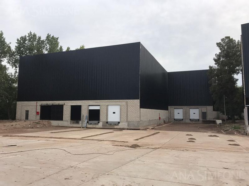 Nave Industrial - Alquiler - Escobar
