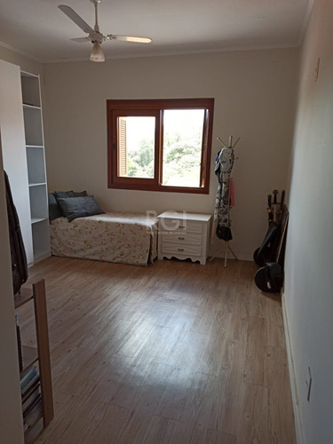 Sobrado Em Jardim Leopoldina Com 2 Dormitórios - Ot7892