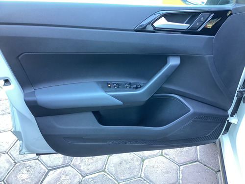 Volkswagen Nivus 1.0t Highline At