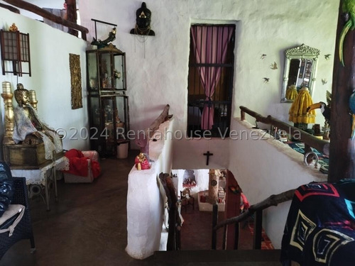 Ana Torres. Casa En Venta 2417736 En Sabaneta