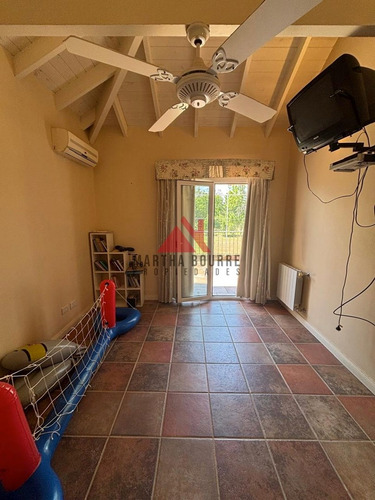 Casa En Venta En Larena Country Club, Pilar, G.b.a. Zona Norte