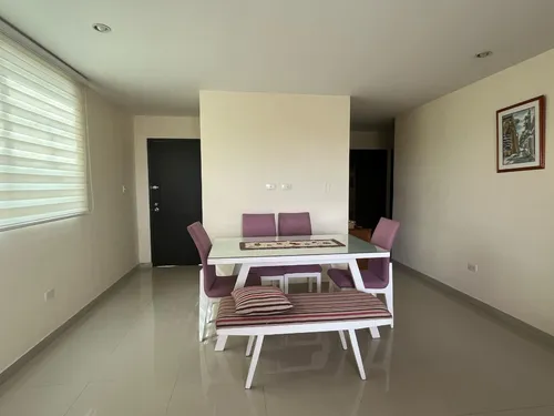 Cómodo Y Espacioso Apartamento De 120 Metros Como Nuevo, Con Dos Parqueaderos En Barrio Costa De Oro