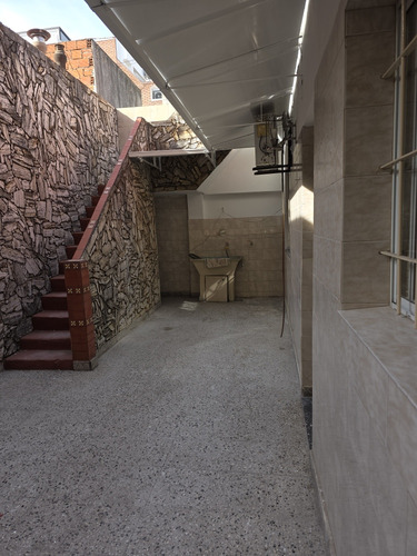 Ph Ba Naon Sin Expensas Frente Patio/terraza 2 Dor Coc Com