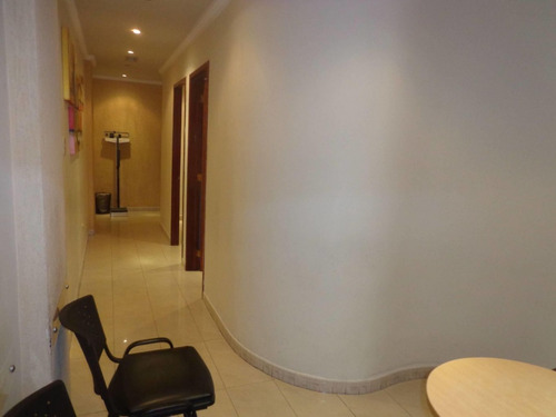Imagen 4 de 10 de Oficina En Venta Aragua, Las Delicias Chmn Mls#22-16290