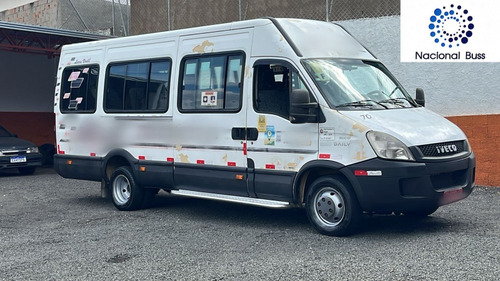 Iveco Daily Minibus 50 C17 Longa 18 Lugares  Com Ar