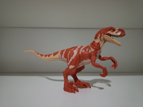 Atrociraptor Figura Dinosaurio Jurassic World Dominion