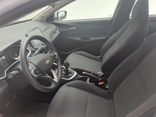 Chevrolet Onix plus 1.0 LT II (Flex)