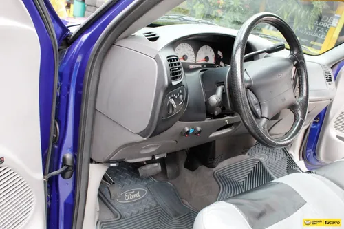 Ford F-150 5.4 Lightning At