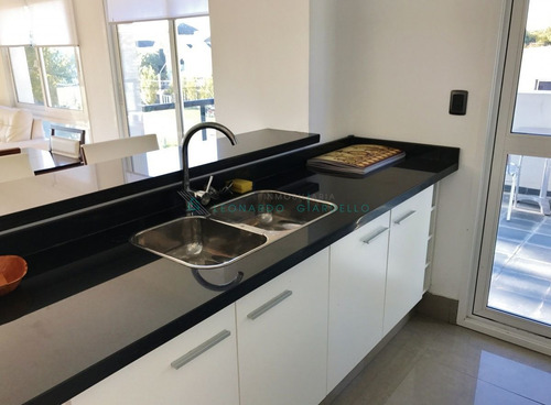 Imagen 8 de 23 de Colonia Del Sacramento - Hermoso Apartamento