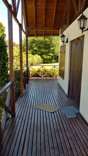 Imagen 6 de 10 de Dos Cabañas De 2 Amb. Cada Una - Piscina - Ubicación Excelen