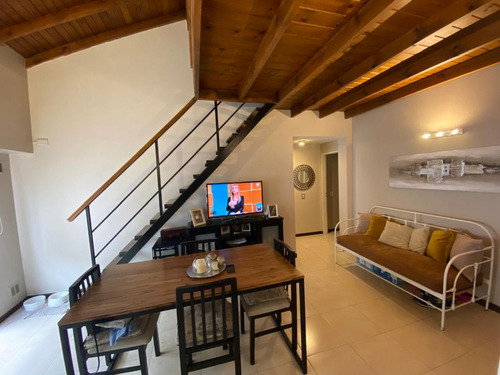 Departamento C/ Balcón Y Cocheras-luz Avell Centro