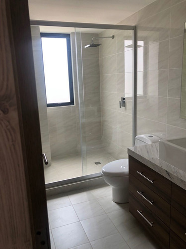 Departamento En Venta En Bosque Real 2 Recamaras