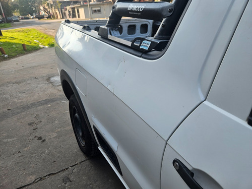 Volkswagen Saveiro 1.6 Gp Cs 101cv Aa+hd+safety