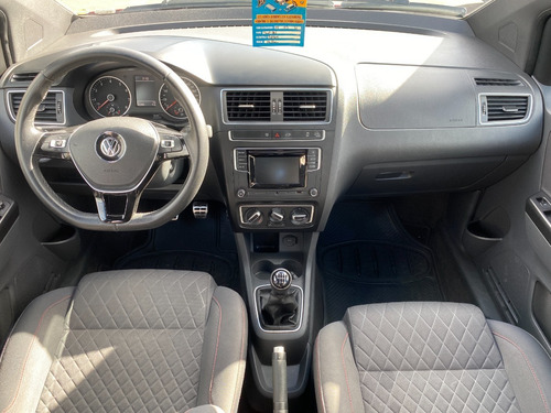Volkswagen Cross Fox Mt Gsl 2018 1600cc