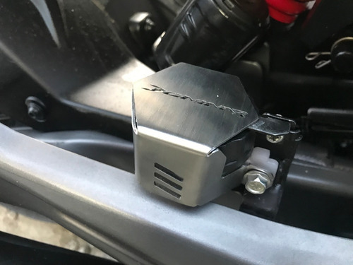 Imagen 4 de 5 de Protector Bomba Freno Trasero Dominar 400