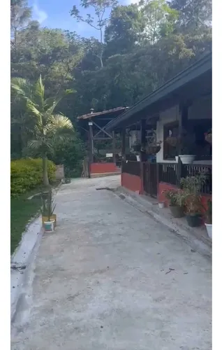 Finca Con 2 Casas Y 1 Apartaestudio En La Estrella