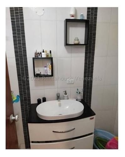 Imagen 8 de 15 de Casa En Venta Los Chorros 22-11947 0414-308-17-31 Dexy-s