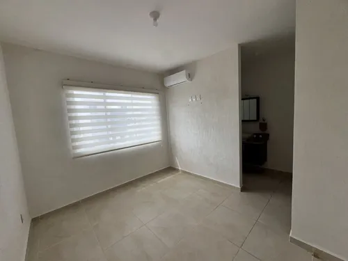 Casa En Residencial Maderos, Cancún, Q.r. (f7)