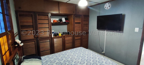 *jl/descubre El Lugar Perfecto: Casa En Venta Nueva Segovia Barquisimeto Lara, Venezuela/ Jlópez/ # 23-22361
