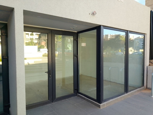 Nuevo Local En Duble Almeyda A Pasos De Metro Ñuñoa