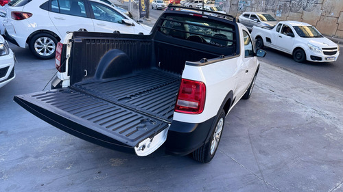 Volkswagen Saveiro 1.6 Robust Cab. Simples 16v Total Flex 2p
