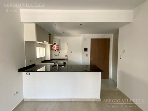 Imagen 1 de 15 de Pte. Roca 1300- Departamento De Un Dormitorio En Venta - Rosario.