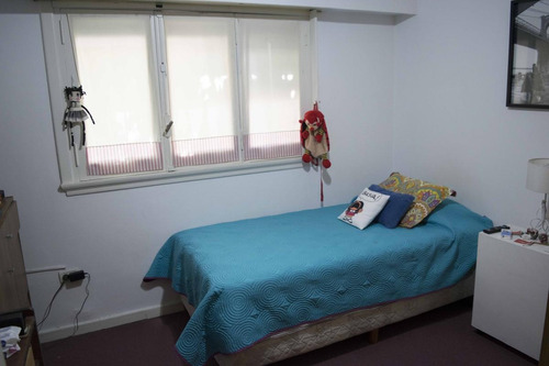 Imagen 10 de 21 de Casa En Venta 5 Ambientes Florida