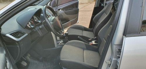 Peugeot 207 1.4 Active 75cv 2012