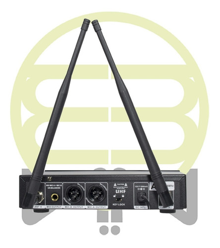 Schalter Sistema Profesional 2 Microfonos Inalambricos Uhf Color Negro