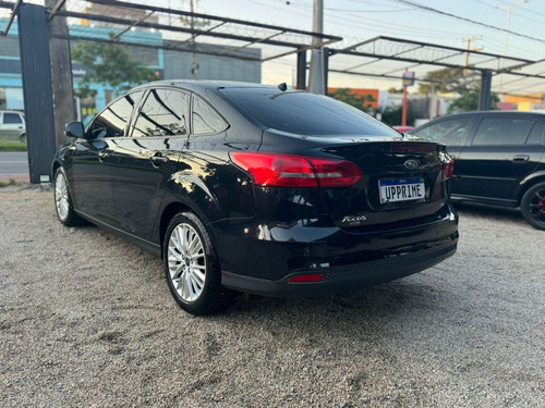 Ford Focus Sedan 2.0 16V 4P FLEX SE POWERSHIFT AUTOMÁTICO